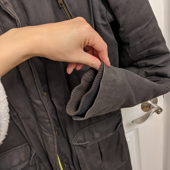 Winter Parka - Picture 4 of 8